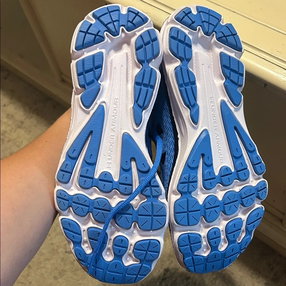 Under Armour Kids Royal Blue Mesh Charge Running Sneakers